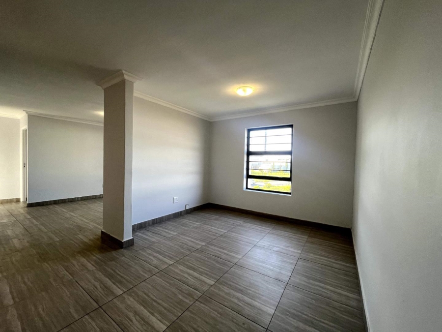 To Let 3 Bedroom Property for Rent in Parklands Western Cape